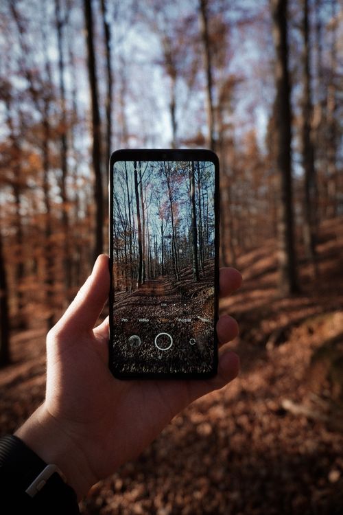 Is AI Phone Editing Fake? Where Computational Photography Crosses the Line From Real to Manufactured